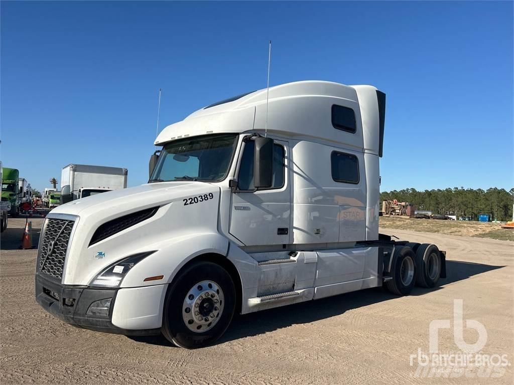 Volvo VNL860 Sattelzugmaschinen