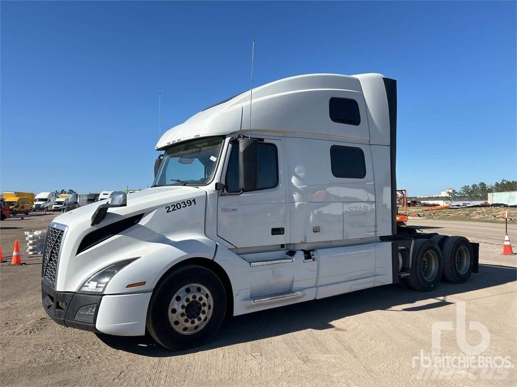 Volvo VNL860 Sattelzugmaschinen