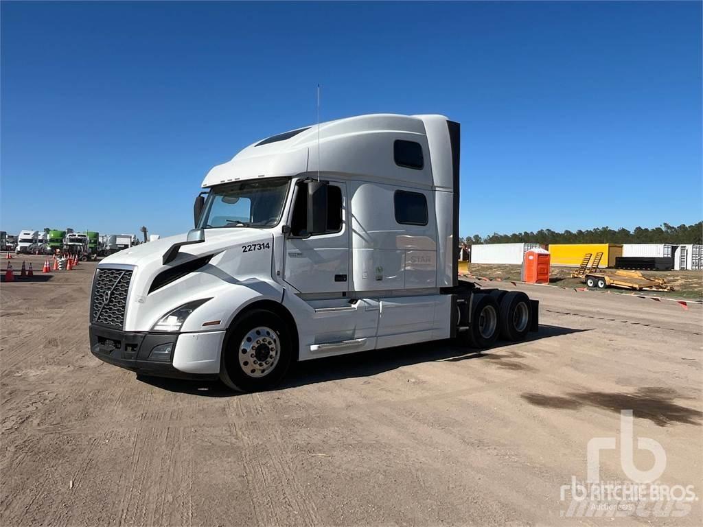 Volvo VNL860 Sattelzugmaschinen