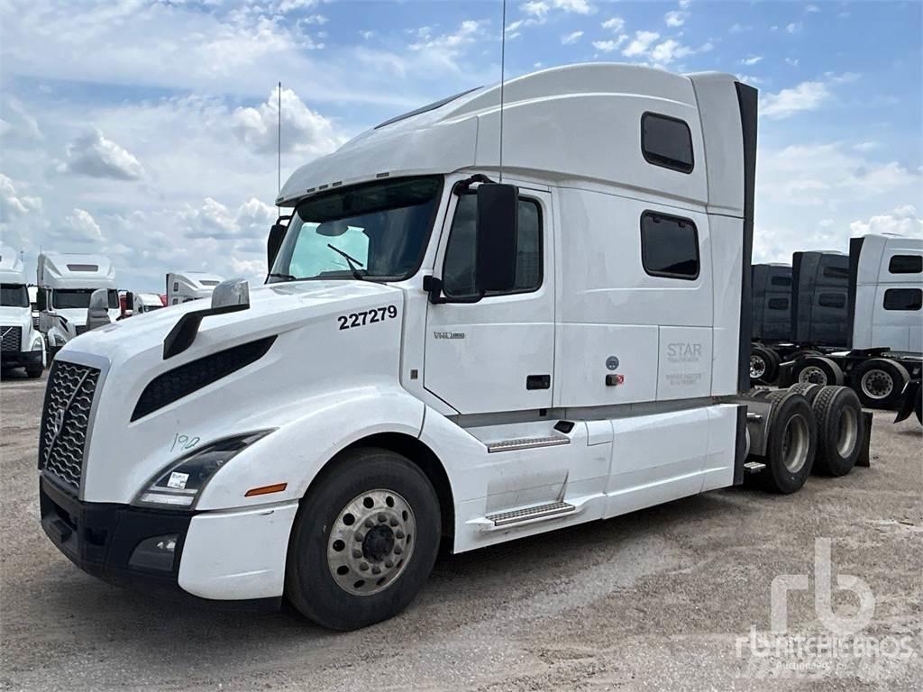 Volvo VNL860 Sattelzugmaschinen