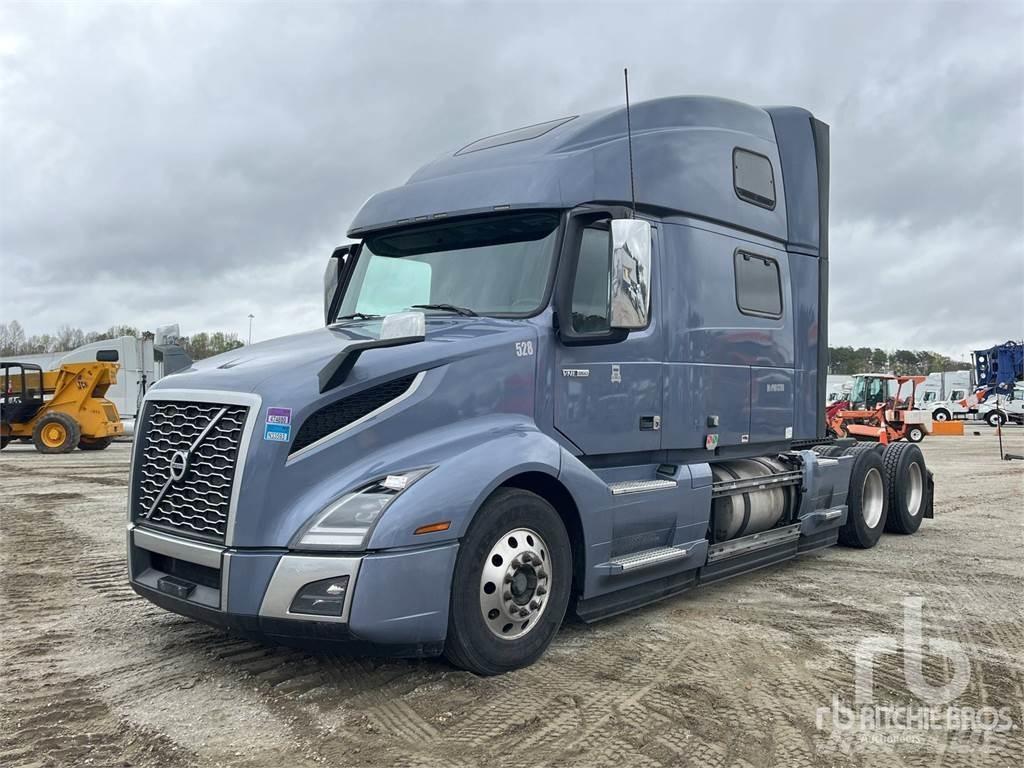 Volvo VNL860 Sattelzugmaschinen