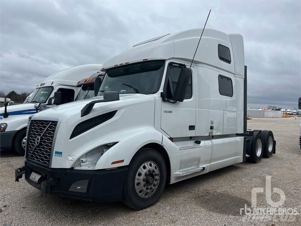 Volvo VNL860 Sattelzugmaschinen