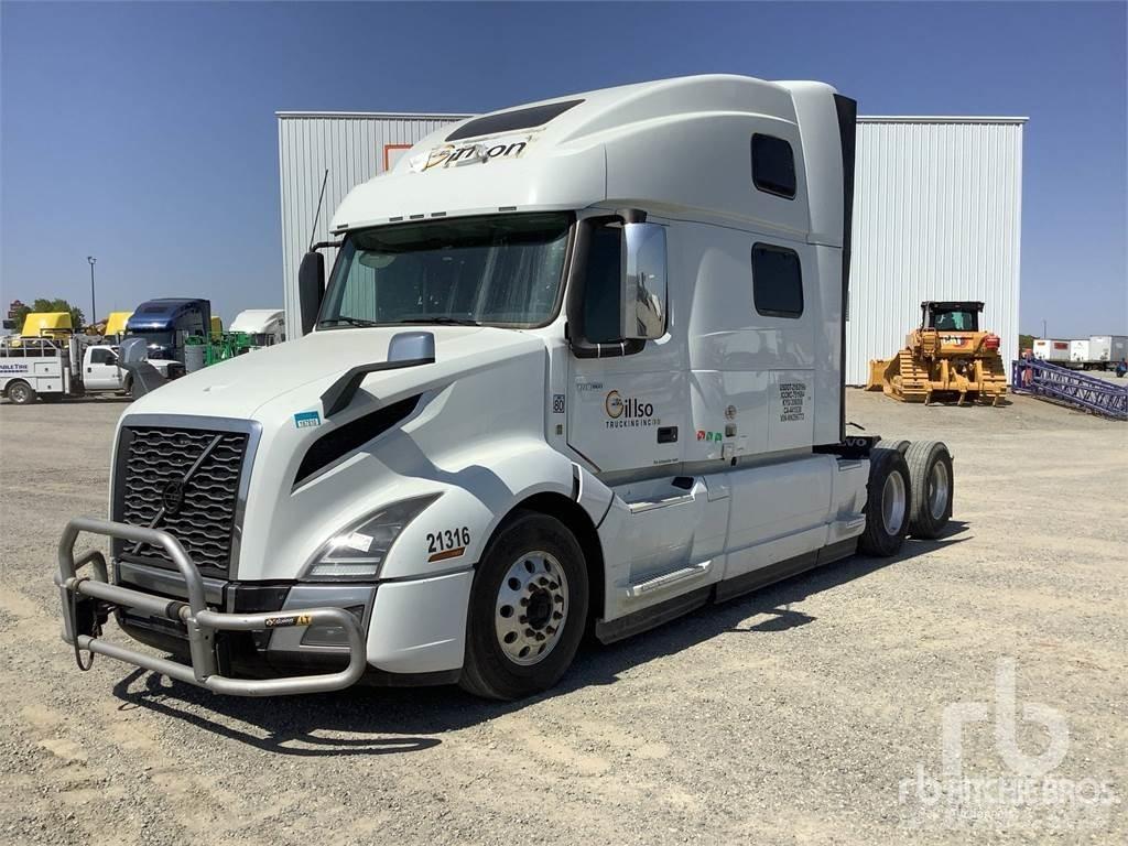 Volvo VNL860 Sattelzugmaschinen