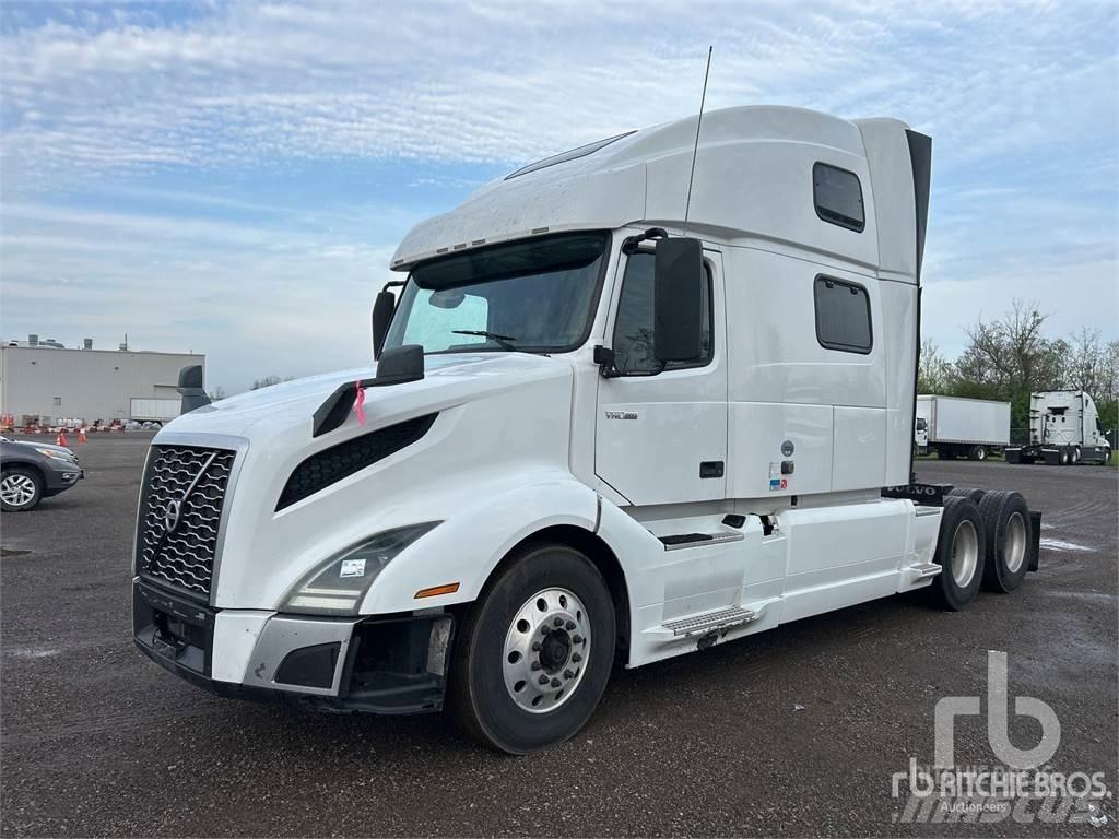 Volvo VNL860 Sattelzugmaschinen