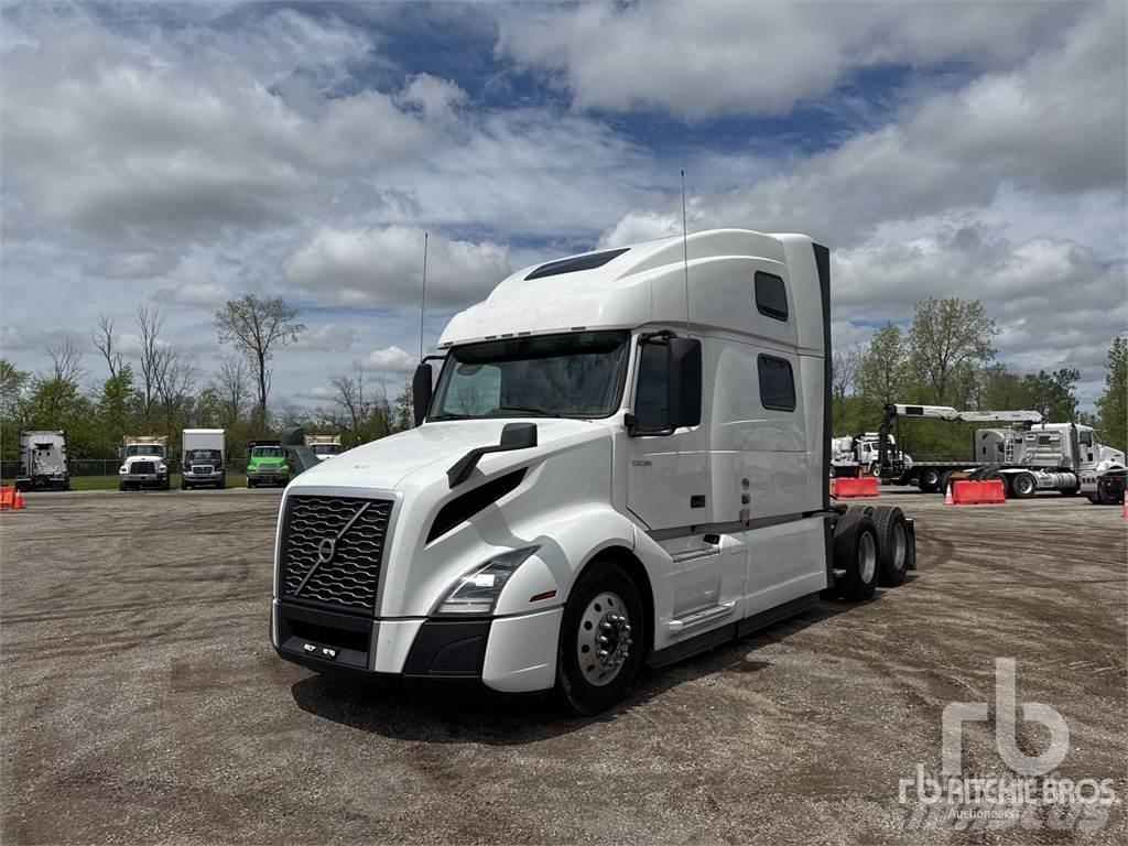 Volvo VNL860 Sattelzugmaschinen