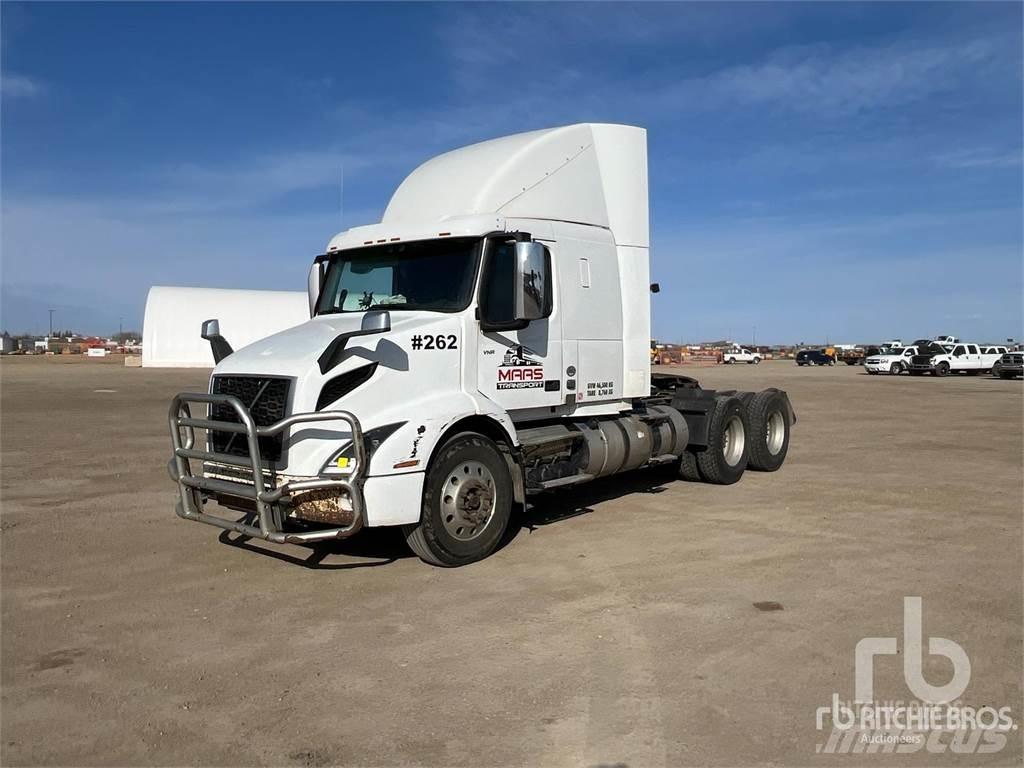 Volvo VNR Sattelzugmaschinen