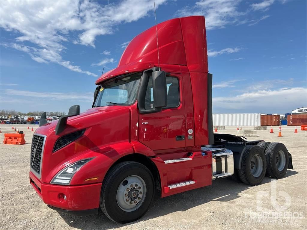 Volvo VNR Sattelzugmaschinen
