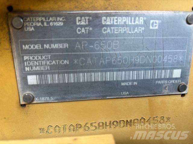 CAT AP-650B Sonstige Baumaschinen