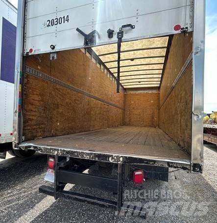 Freightliner M2 Kofferaufbau