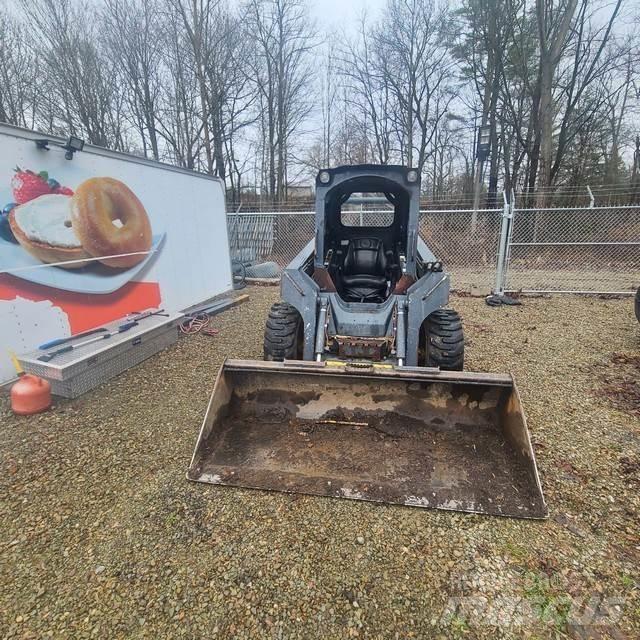 John Deere 320D Kompaktlader