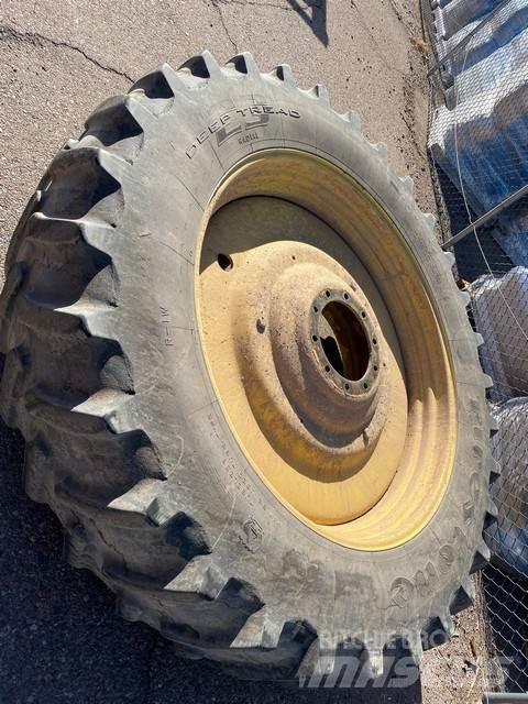 John Deere 8430 Traktoren