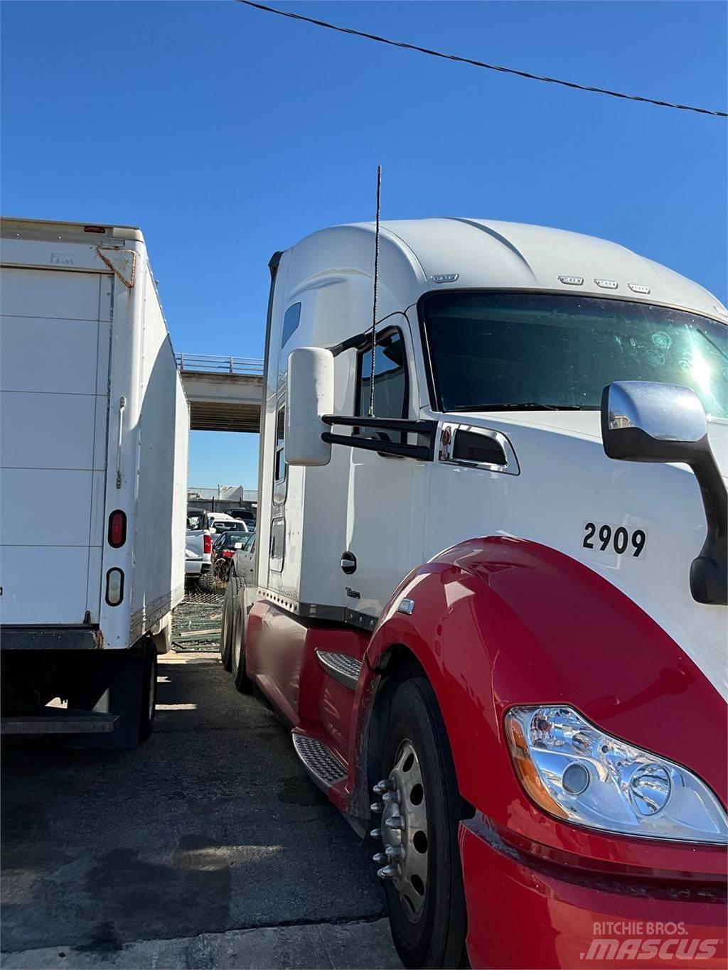Kenworth T680 Sattelzugmaschinen