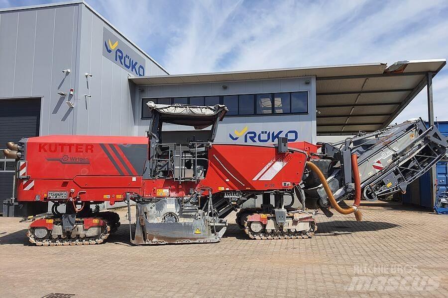 Wirtgen W 250 Asphaltfräsen