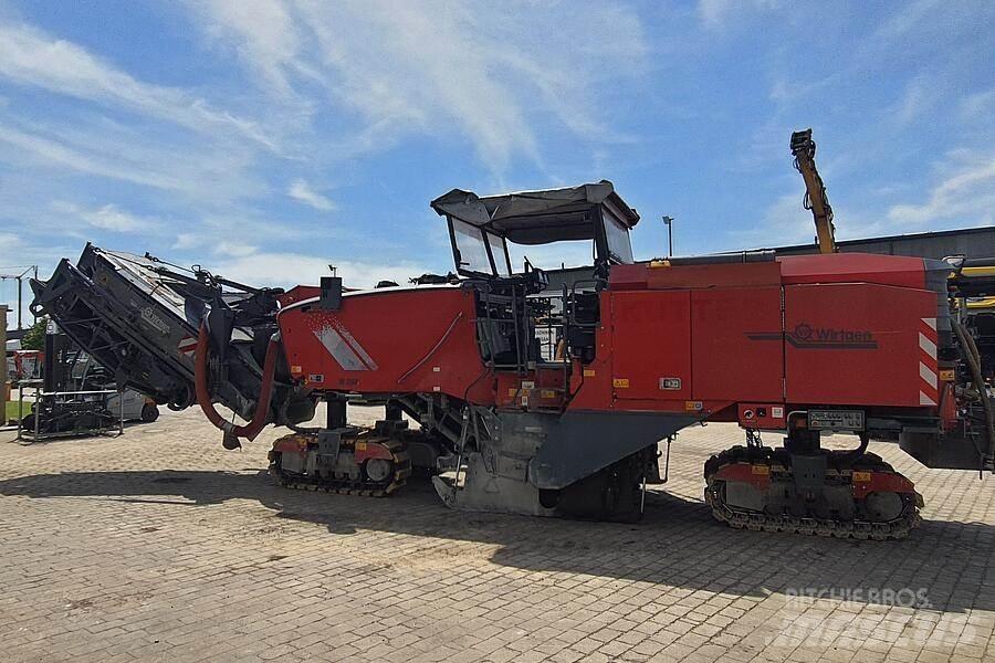 Wirtgen W 250 Asphaltfräsen