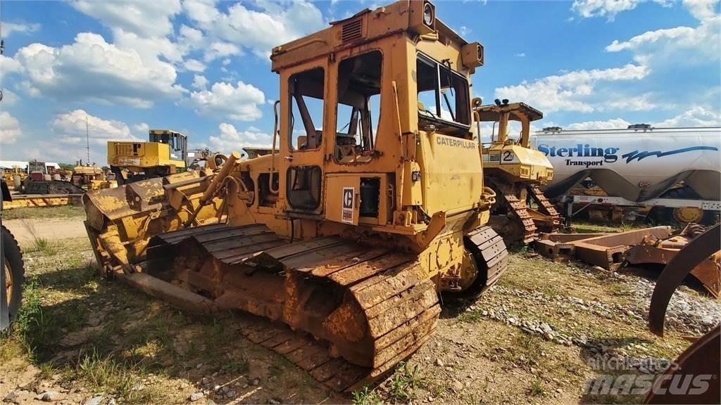 CAT D5B Bulldozer