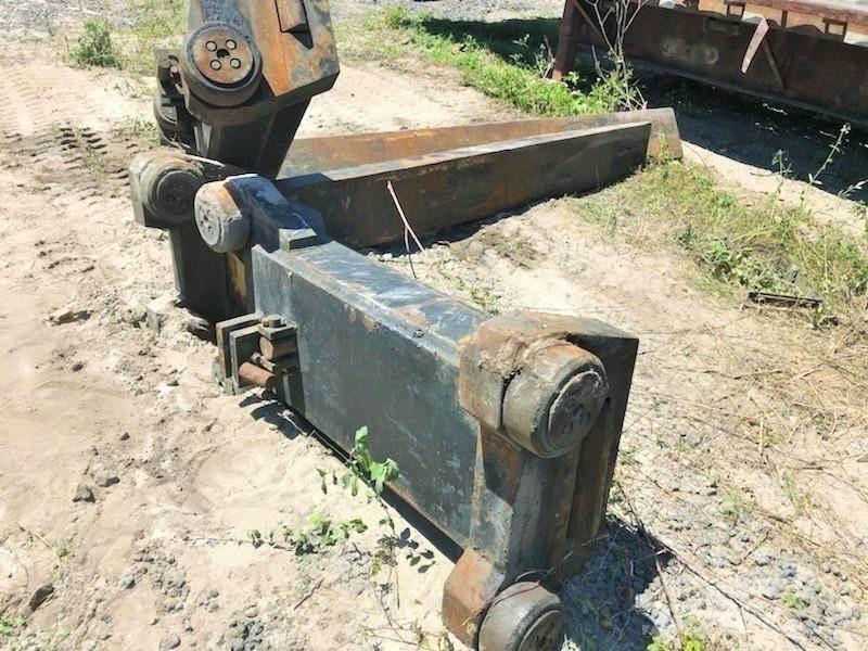 CAT V900 Dieselstapler