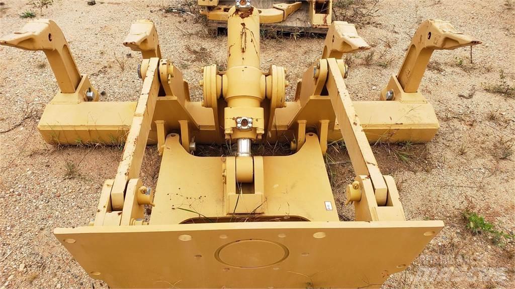  Ripper CAT D6D Aufreisser