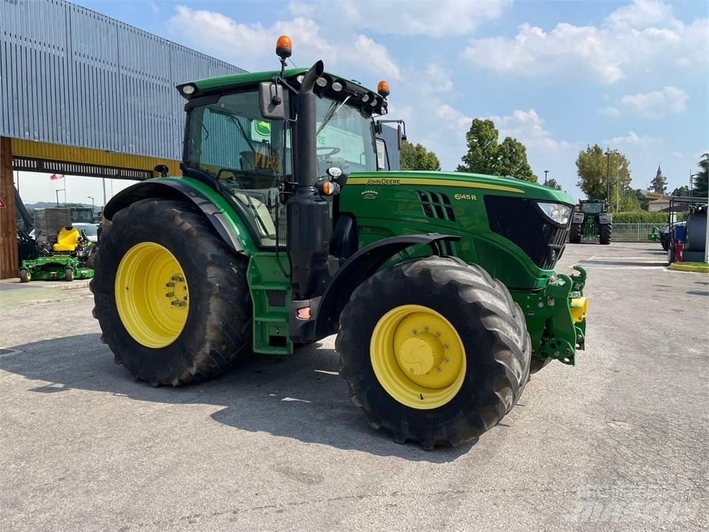 John Deere 6145 R Traktoren