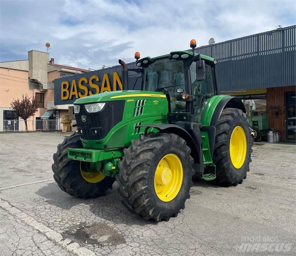 John Deere 6195 M Traktoren