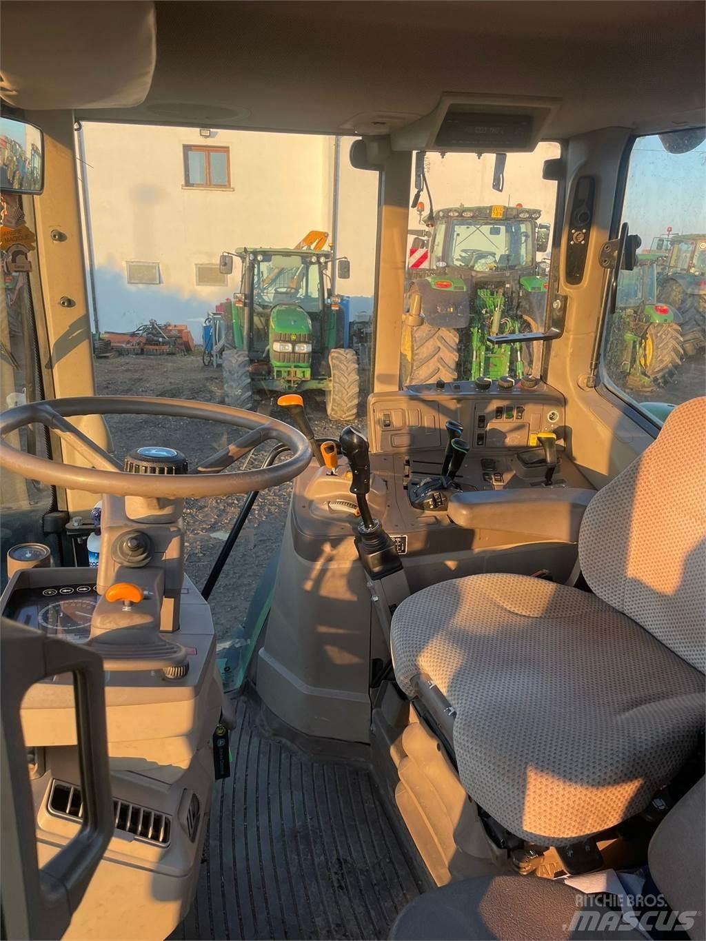 John Deere 6195 M Traktoren