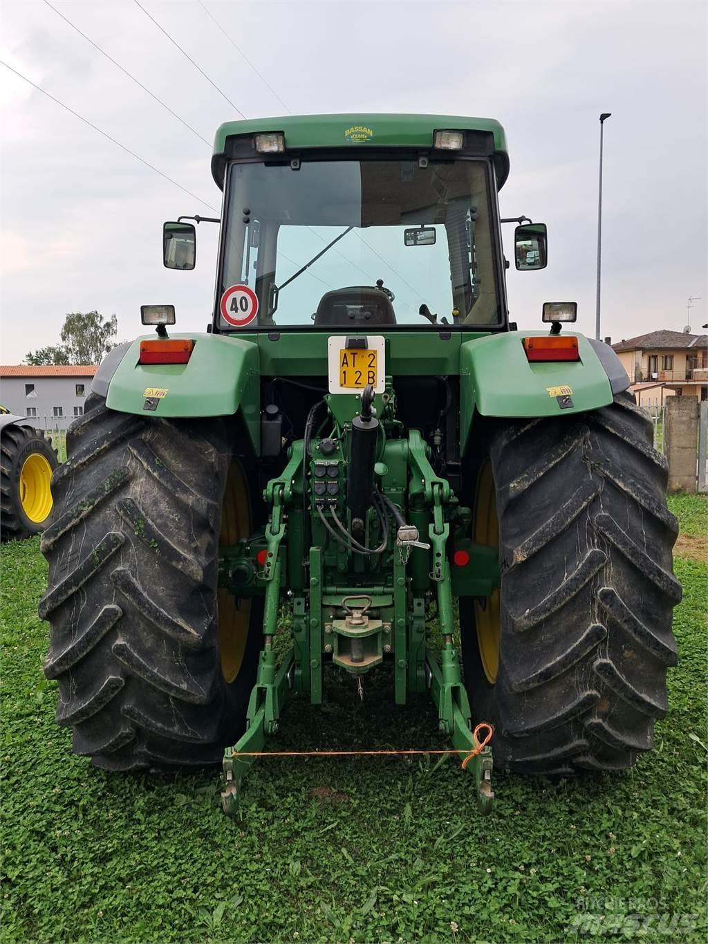 John Deere 7710 Traktoren