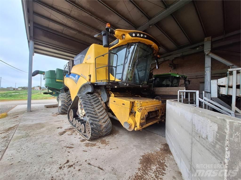 New Holland CR9.90 Mähdrescher