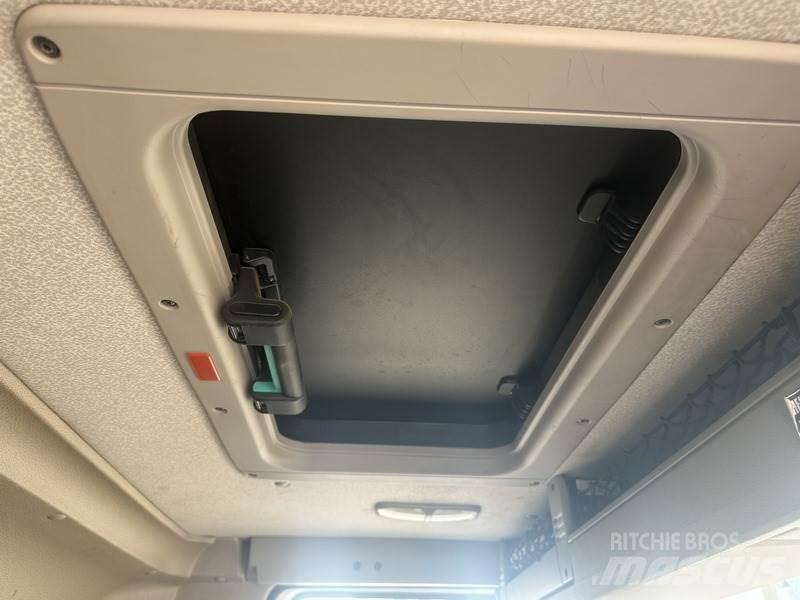 DAF 400 Andere Fahrzeuge