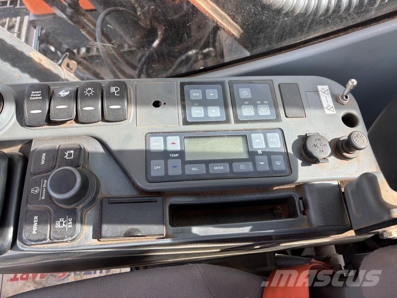 Doosan DX140LC-5 Raupenbagger