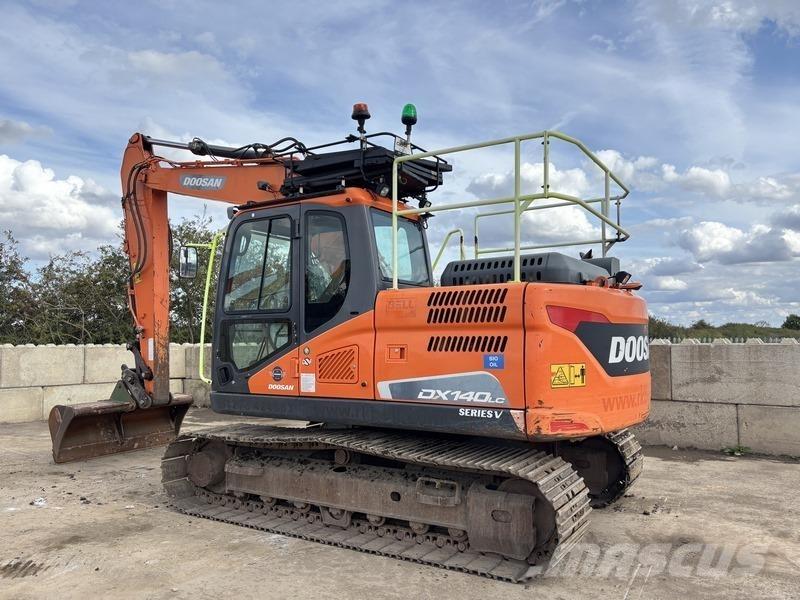 Doosan DX140LC-5 Raupenbagger