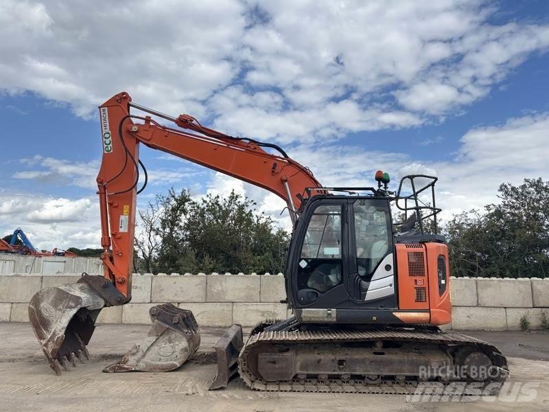 Hitachi ZX135 US-6 Raupenbagger