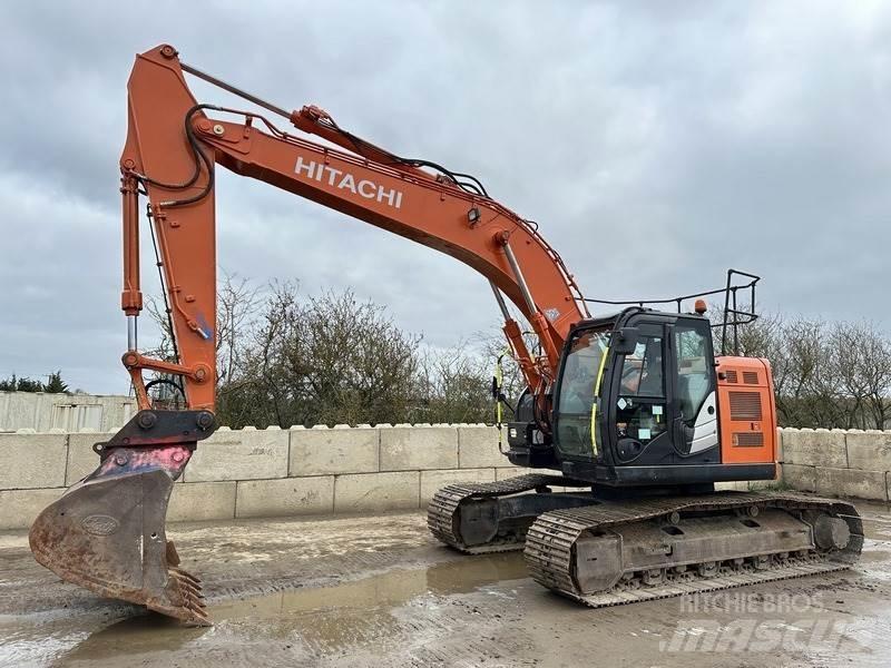 Hitachi ZX225USLC-6 Raupenbagger