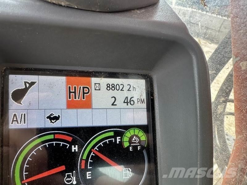 Hitachi ZX225USRLC-6 Raupenbagger