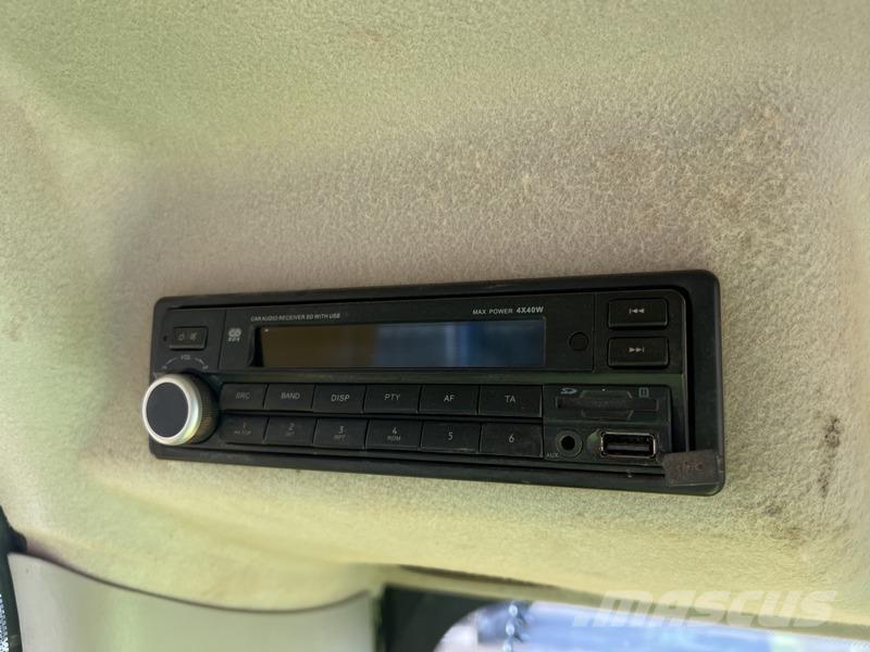 JCB JS145 Sonstige Flurförderzeuge