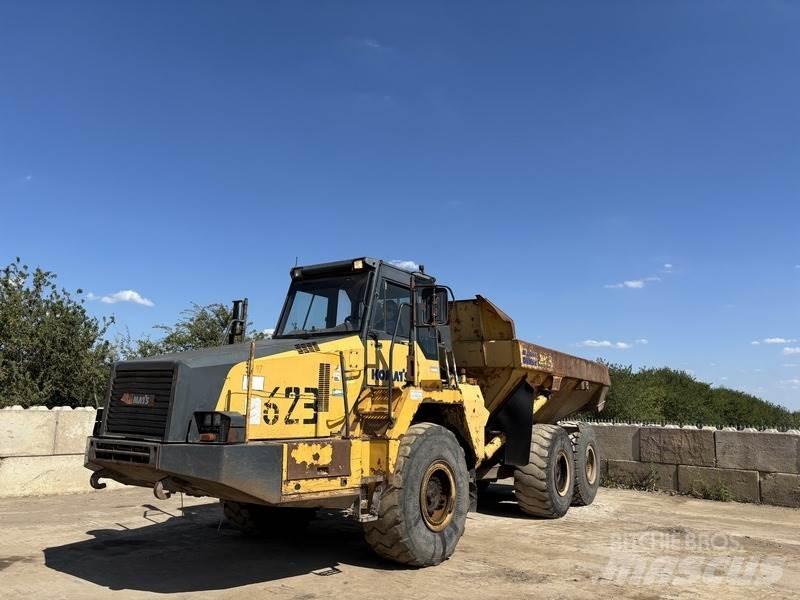Komatsu HM300-1 Dumper - Knickgelenk
