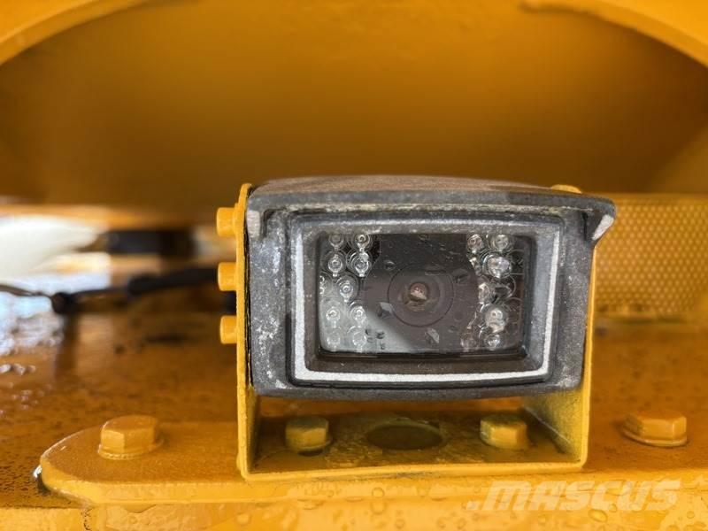 Volvo A25 Dumper - Knickgelenk