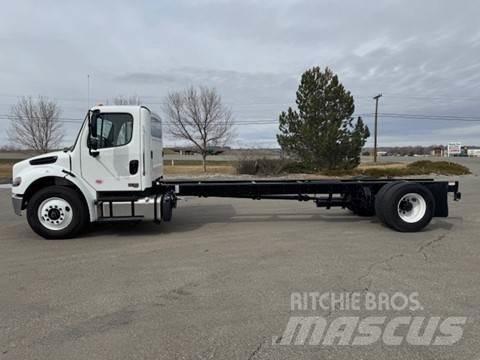 Freightliner M2 106 Sattelzugmaschinen