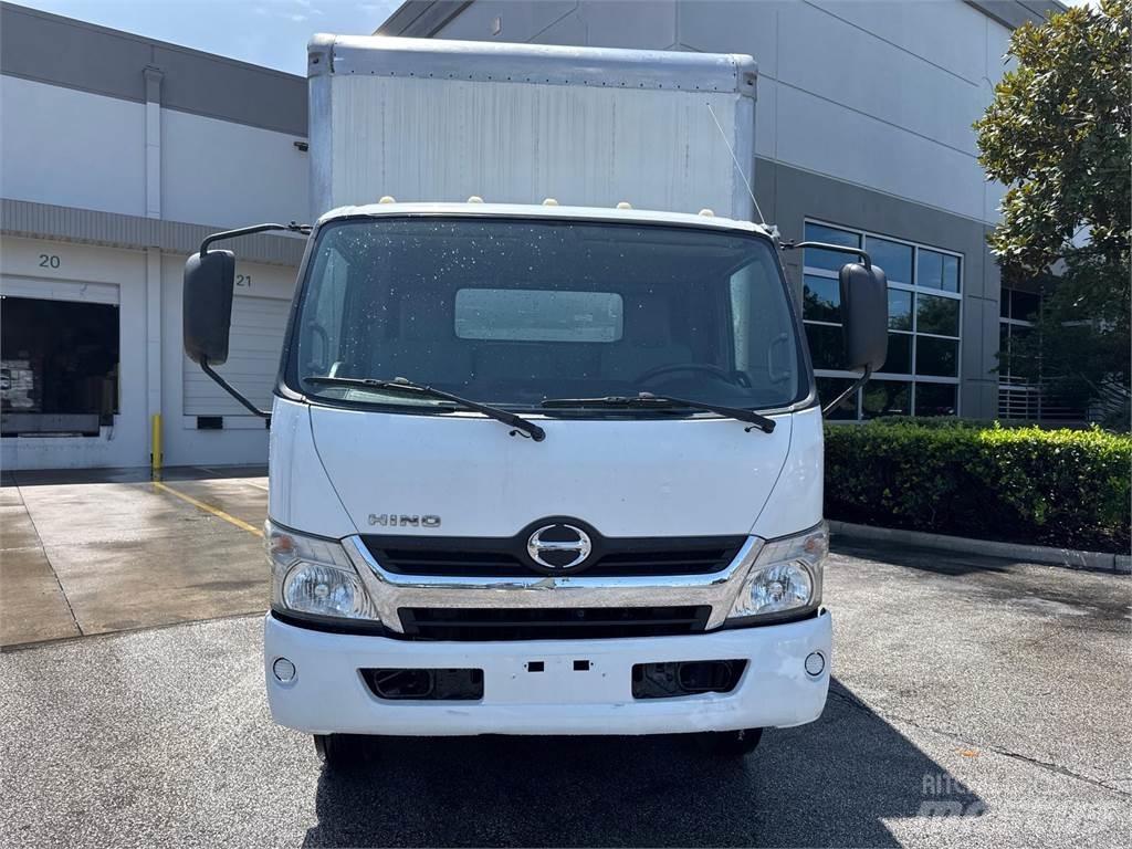 Hino 195 Kofferaufbau