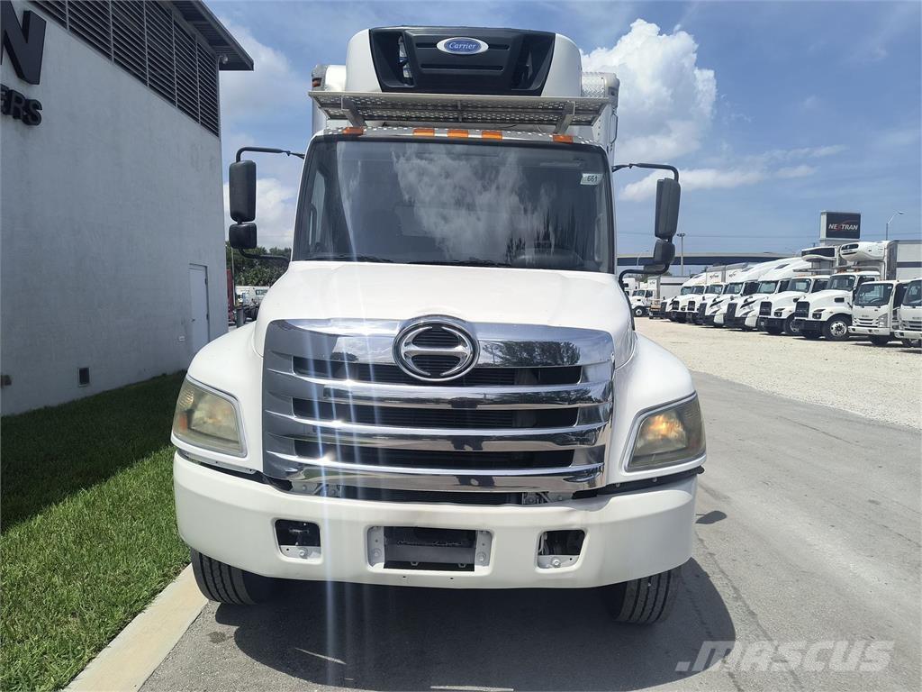 Hino 268 Kofferaufbau