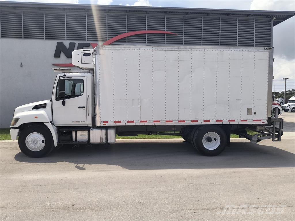 Hino 268 Kofferaufbau