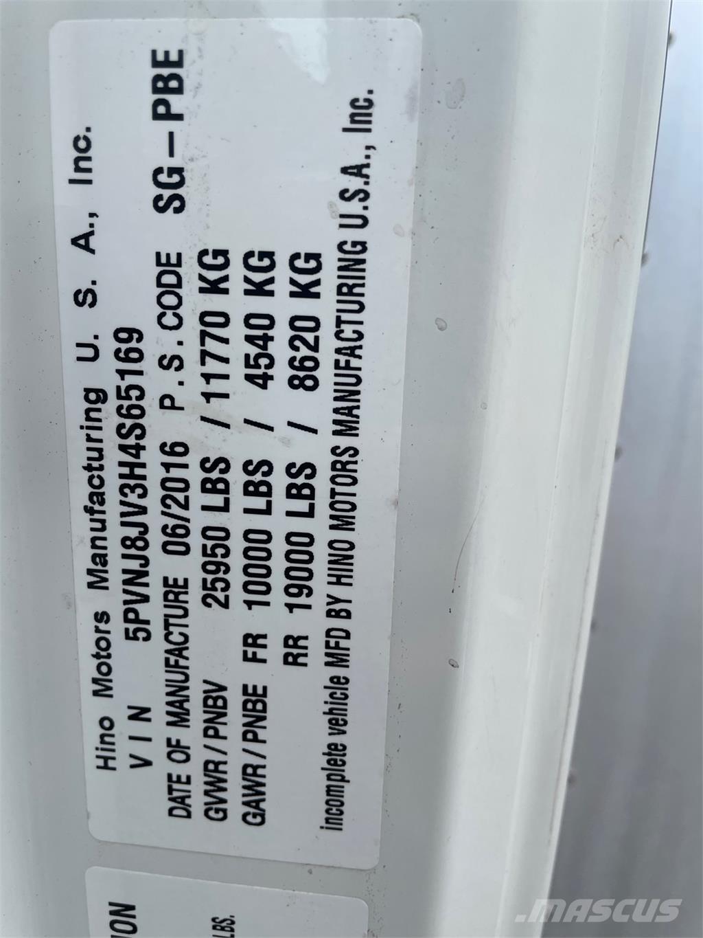 Hino 268A Kofferaufbau