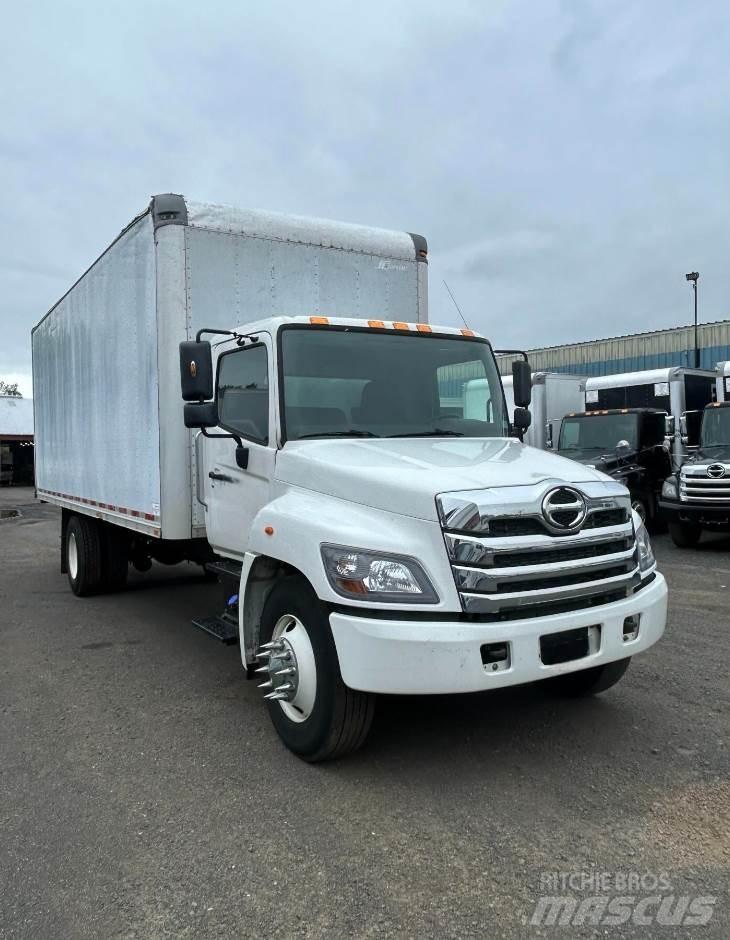 Hino L6 Kofferaufbau