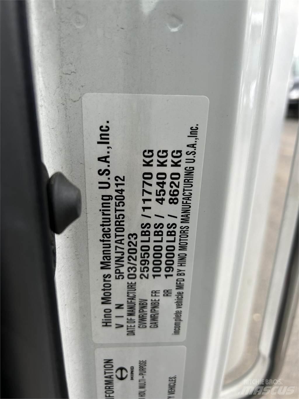 Hino L6 Kofferaufbau