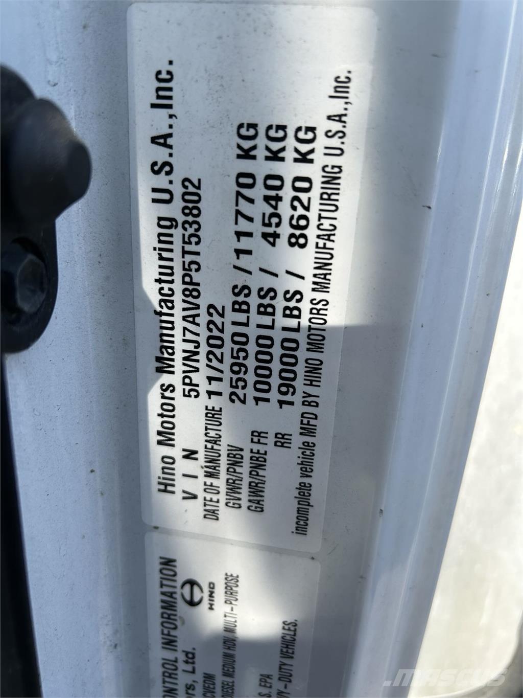 Hino L6 Kofferaufbau