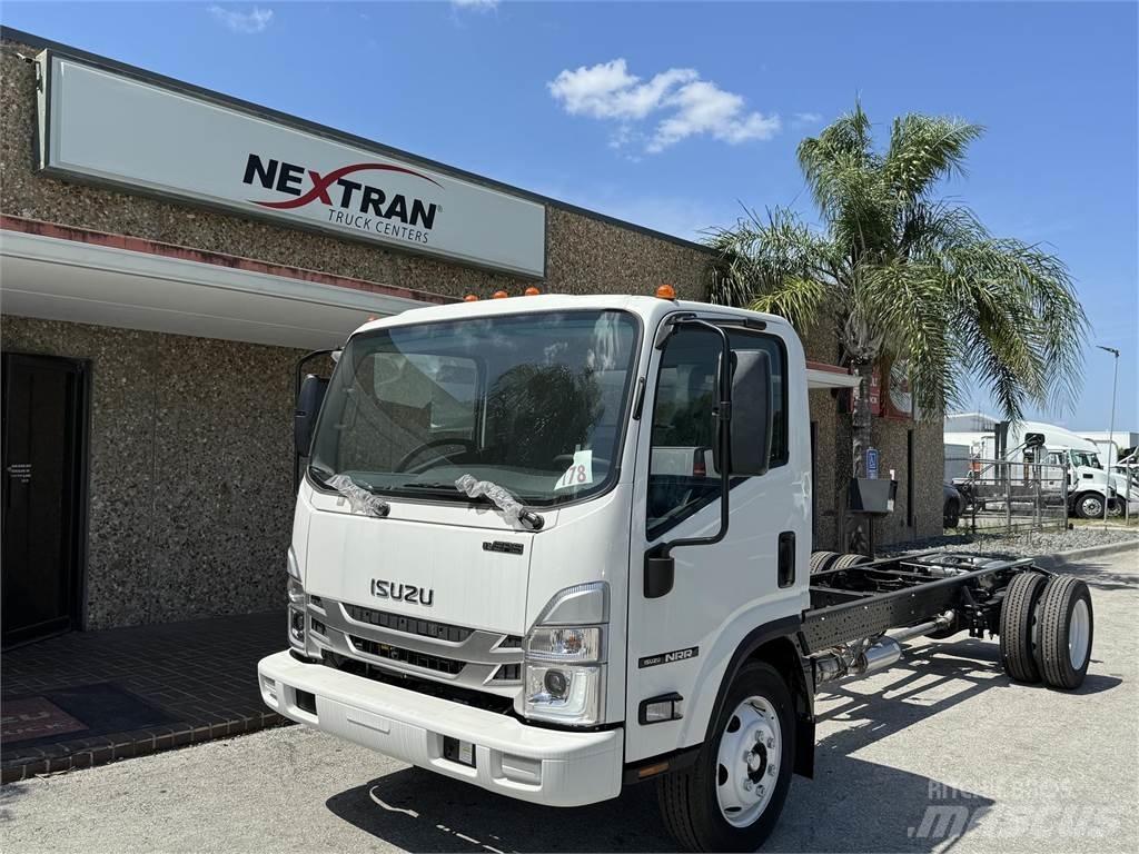 Isuzu NPR-1F404 Kofferaufbau