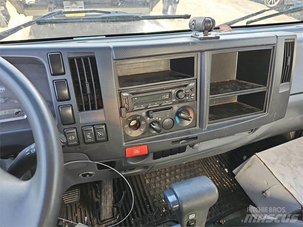 Isuzu NPR HD Kofferaufbau