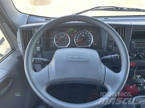 Isuzu NPR XD Kofferaufbau
