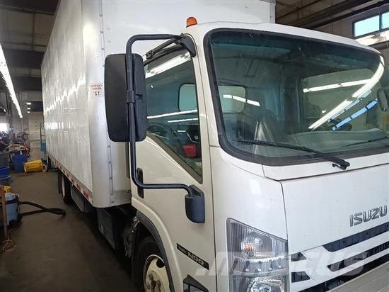 Isuzu NRR Kofferaufbau