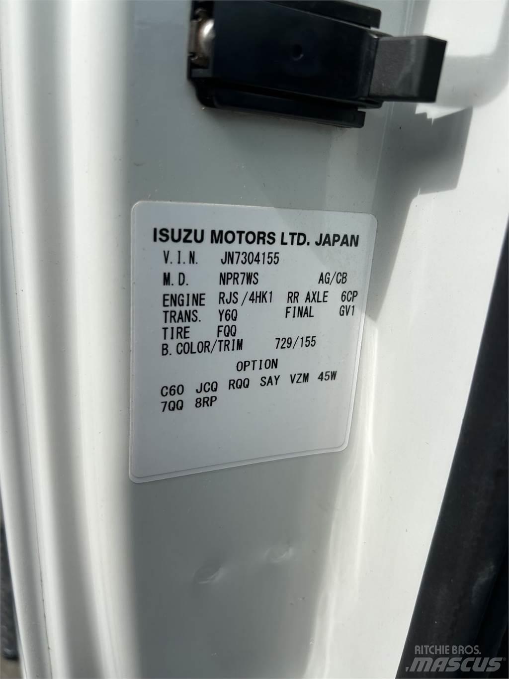 Isuzu NRR DC Kofferaufbau