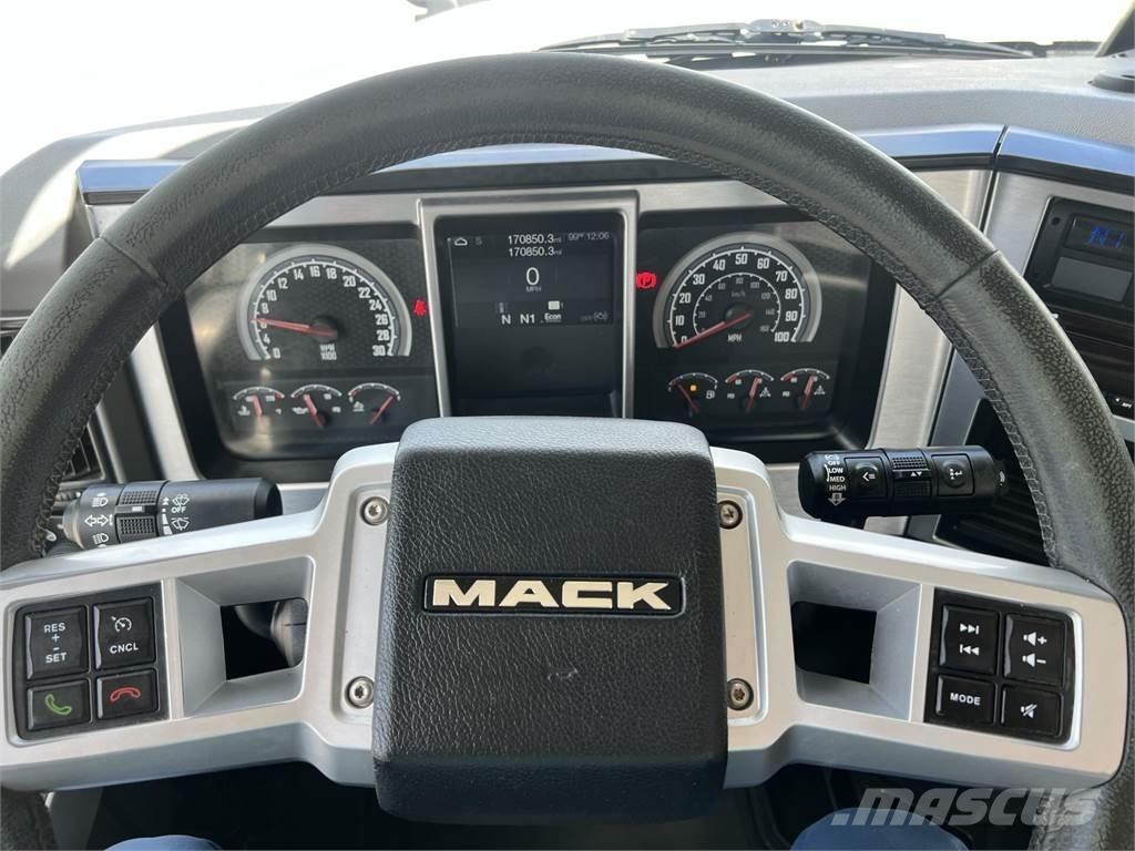 Mack AN64T Sattelzugmaschinen
