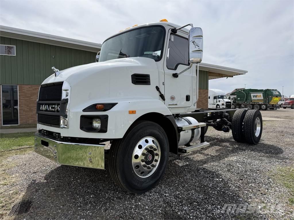 Mack MD7 42R Wechselfahrgestell
